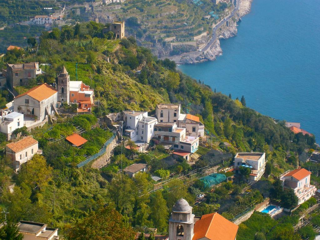 Villa En Rose Равелло Экстерьер фото